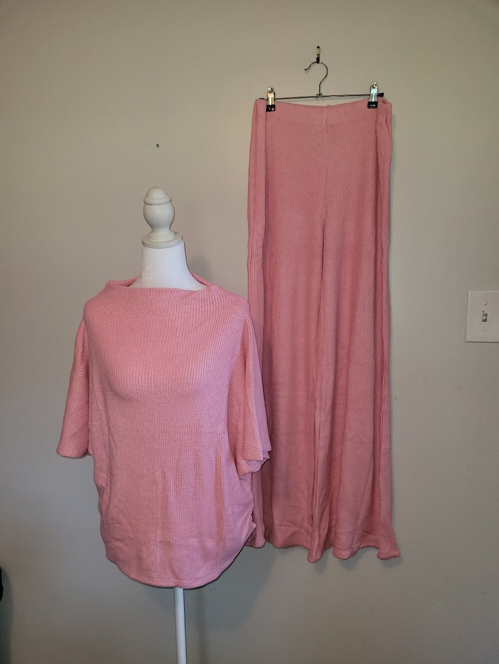 Zenana Outfitters Ribbed Two-Piece Lounge Set - Dusty Pink